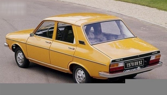 Türkiye'ye Oyak işbirliğiyle 1971 yılında geldi ve Bursa tesislerinde üretilmeye başlandı. 1980'de Fransa'da üretimi durdurulan Renault 12 'nin Türkiye`de 1983 yılında GTS modeli çıktı. Bu model Ortadoğu ülkelerine de ihraç edildi. Bu modelin en büyük özelliği klima ve elektrikli ön camlarının olmasıydı ve ön göğüslüğün açık renkli olmasıydi. 1983'den itibaren ise Renault 12 1400 cm³ motoruyla üretilmeye başlandı. Aynı yıl Renault 12, üç ayrı tipte sunuldu; GTS-TS ve station wagon modeli TSW.

.