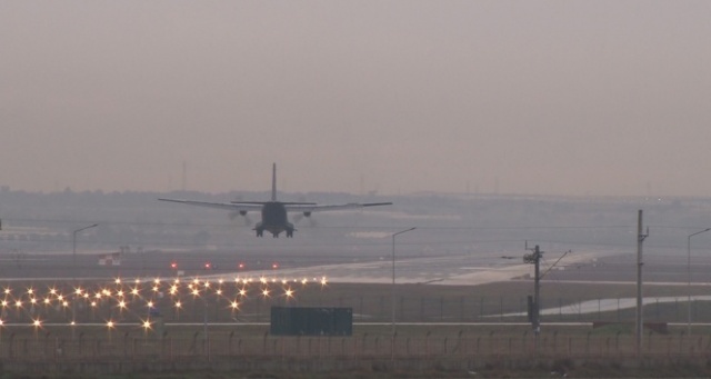 Saldırının ardından bugün ABD'nin Adana'da bulunan İncirlik Hava Üssü'nde sabah saatlerinde 1 kargo uçağının üsse indiği gözlenirken, askeri uçak hareketliliği yaşanmadı.

