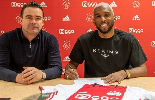 RYAN BABEL

Yeni Takımı: Ajax
Eski Takımı: Galatasaray

