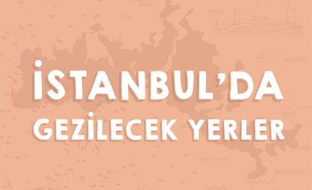 Her karış toprağında tarih, sanat ve hikâye olan İstanbul’un gezilecek yer ve mekanlarının tamamını sizlere anlatmaya maalesef imkânımız yok. Belki “İstanbul gezi rehberi” başlıklı bu yazının ikinci, üçüncü, dördüncü, beşinci versiyonlarını sıralayıp bölümlere ayırarak anlatmaya devam edebiliriz. Şimdilik, geziye Avrupa Yakası’ndan başlayacağız... Daha sonra Anadolu Yakası’na geçip oradan da yerli yabancı turistlerin en çok merak edip uğradığı yerleri anlatmaya gayret göstereceğiz.

İlk rotamız; yüzyıllardır değişmeyen mimarisi ile adeta bir açık hava müzesi olan Fatih ilçesinden başlayacağız. Buradan tarihin kokusunu içimize çeke çeke 7/24 canlı olan Beyoğlu’na buradan aşağı doğru inip Beşiktaş’ın görkemli saraylarına, oradan da Sarıyer’in mis gibi temiz havasını ciğerlerimize çekip vapurla deniz kokusuna doya doya Anadolu yakasına geçip önce Üsküdar’a daha sonra da Kadıköy’ün en güzel mekanlarında şöyle bir tur atacağız.
Evet, “İstanbul’da gezilecek yerler nereler?” diye merak ediyorsanız ya da “İstanbul’da ilk nereler gezilir” diye soruyorsanız yazımızı okumaya devam edin lütfen…