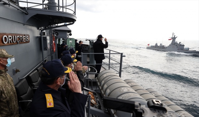 Büyük emeklerle hazırlanan ve icra edilen bu tatbikatın son derece başarılı bir şekilde gerçekleştirilmesinden dolayı başta Deniz Kuvvetleri Komutanı olmak üzere Deniz Kuvvetlerimizin tüm mensuplarını, ayrıca bu tatbikata katılan Kara, Hava, Jandarma ve Sahil Güvenlik mensuplarını şahsım ve komutan arkadaşlarım adına can-ı gönülden bir kez daha kutluyor; hepinizi alınlarınızdan öpüyorum.”