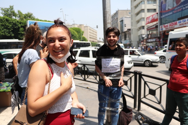 Demircan da yediği tokatların acıttığını söyledi. 