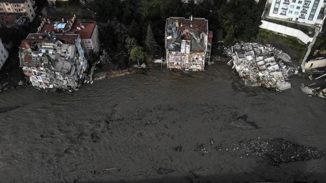 Sel felaketinin yaşandığı Kastamonu'nun Bozkurt ilçesindeki son durum havadan görüntülendi.