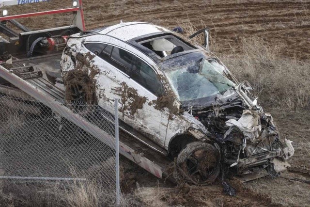 Aquaplaning; lastiklerin, biriken su üzerinde dönme hareketi yerine kayma hareketi yapması anlamına geliyor.