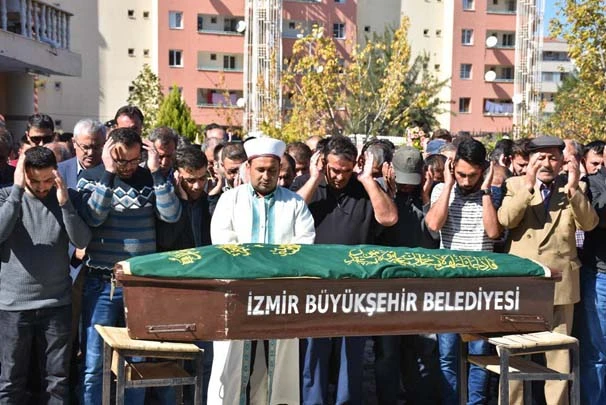Acı ve gözyaşı... Hayatını kaybeden işçilere böyle veda ettiler