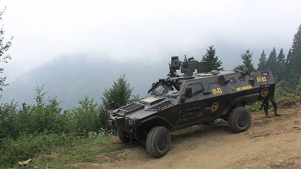 Giresun'da yakalanan terörist yer gösterdi, sığınaklar bulundu