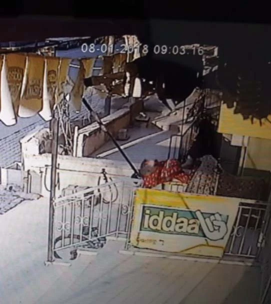 Isparta’da 6 aylık hamile kadın çatıdan düştü