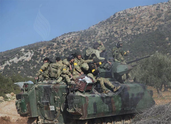 Türk jetleri bomba yağdırdı! Alınan köyden ilk fotoğraflar