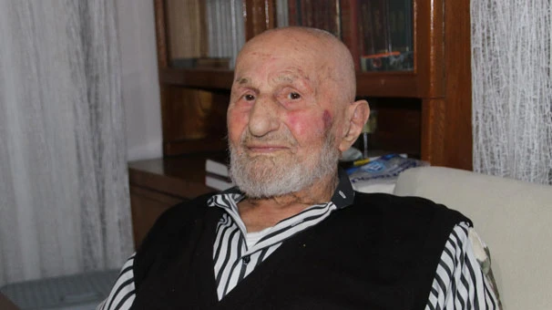 Akılalmaz olay! Selamı almayınca uyaran yaşlı adamı tokatladı