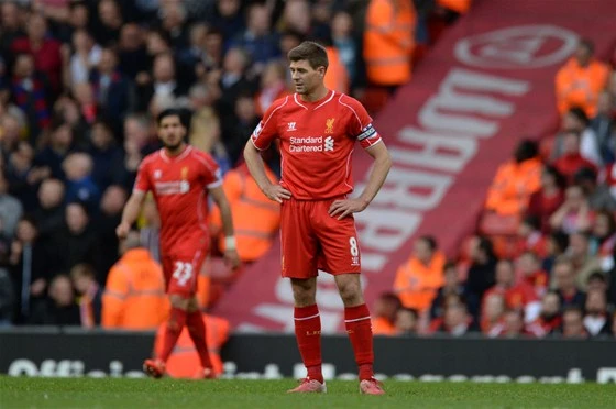 Steven Gerrard veda etti