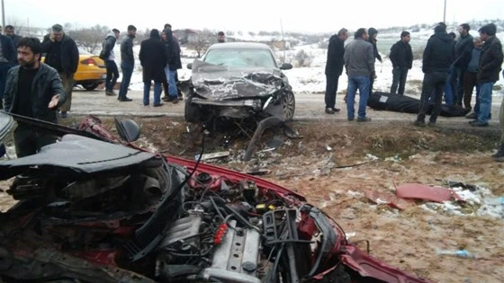 Diyarbakır ve Konya'da kaza: 3 ölü, 16 yaralı