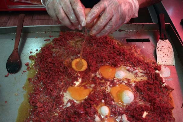 Ütü tostu dünyaya tanıtmak istiyorlar