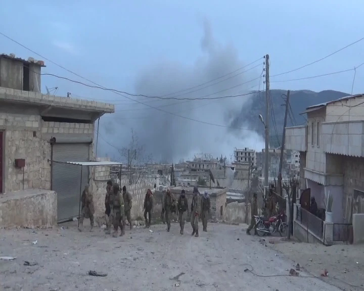 Raco'daki teröristler karadan ve havadan ateş altında