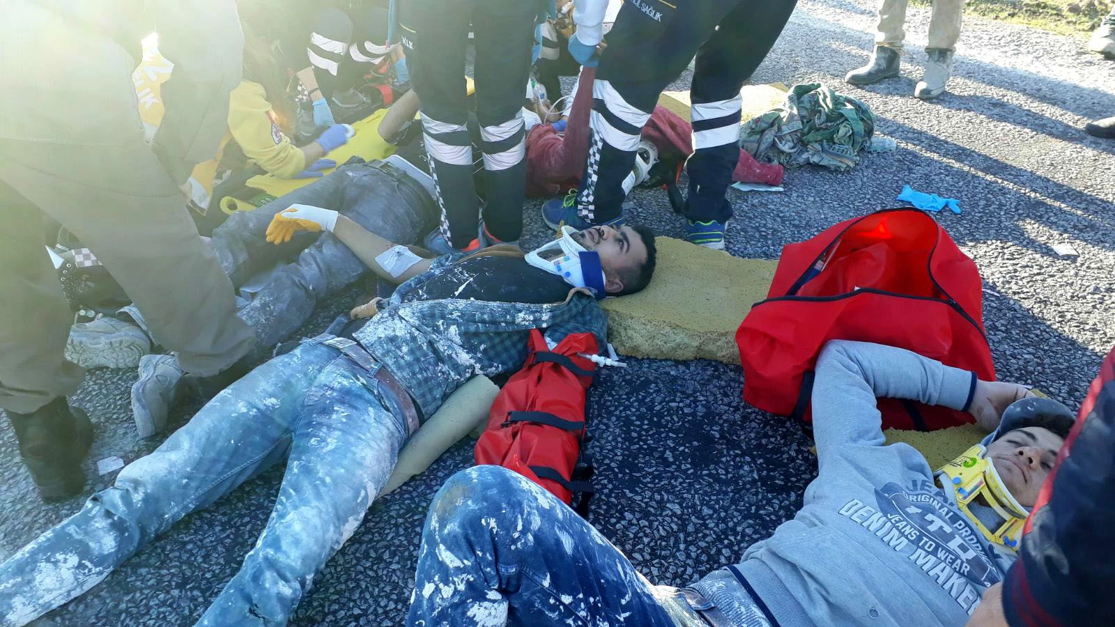 Çanakkale Ayvacık'ta trafik kazası: 1 ölü, 9 yaralı