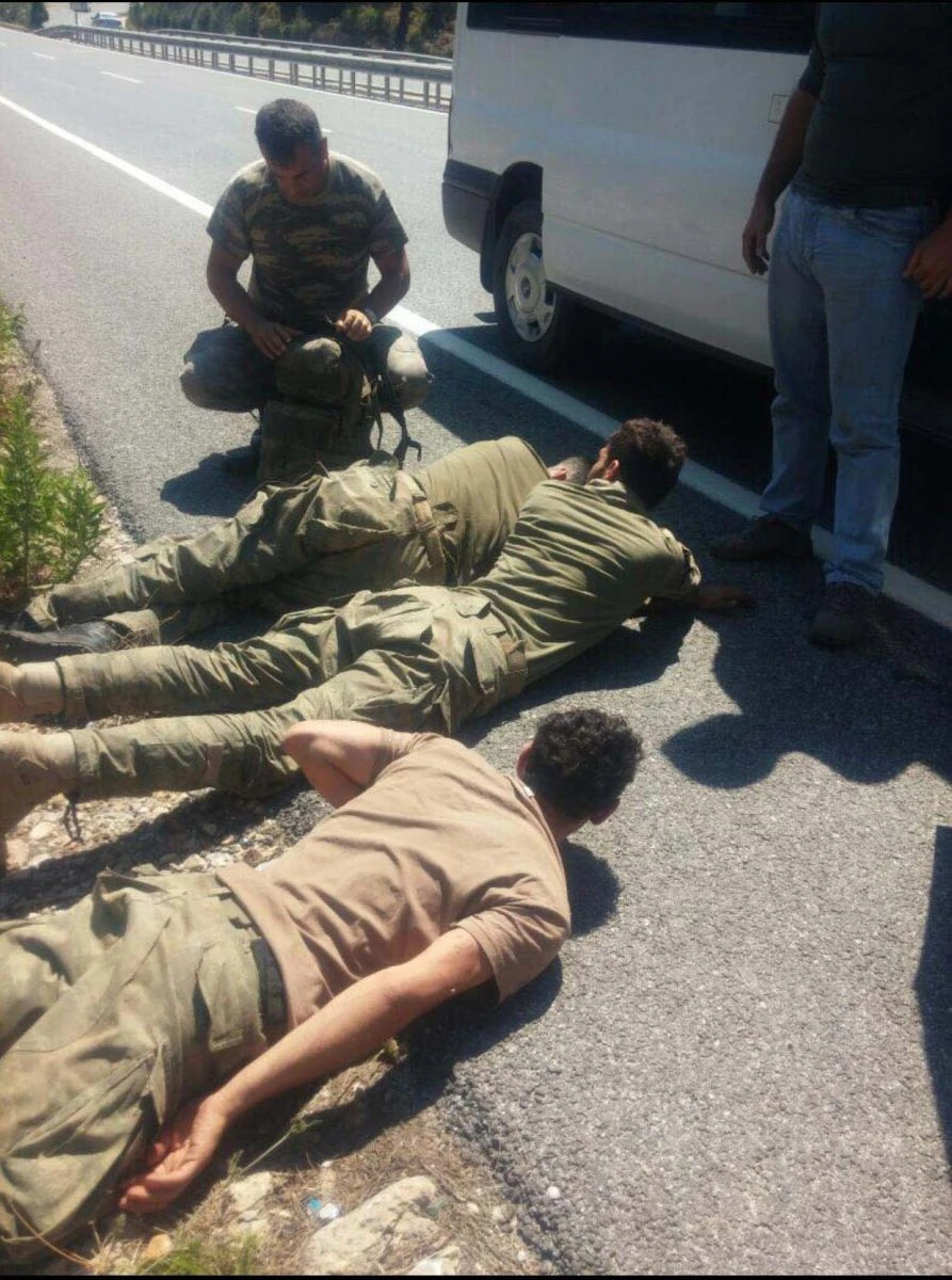 Darbeci 3 asker böyle yakalandı