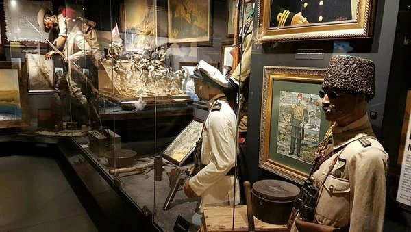 Bakan Ersoy'dan İstanbul Havalimanı'nda müze açıklaması