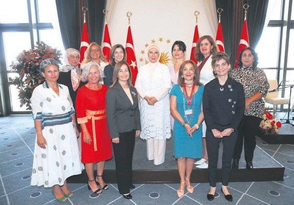 Liderlerlen Türkiye'ye destek: Yanınızdayız