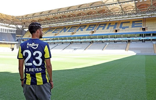 Diego Reyes resmen Fenerbahçe'de