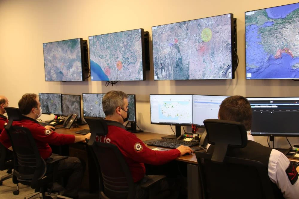 Şiddet mağduru kadınlar için Elektronik İzleme Merkezi