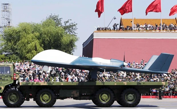 Çin'in yeni bombardıman drone'unun görüntüsü sızdı