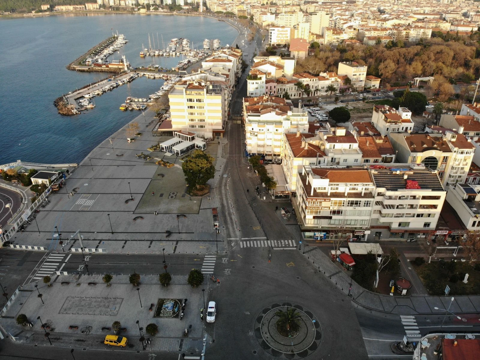 Çanakkale sahilleri koronavirüs salgını nedeniyle kapatıldı