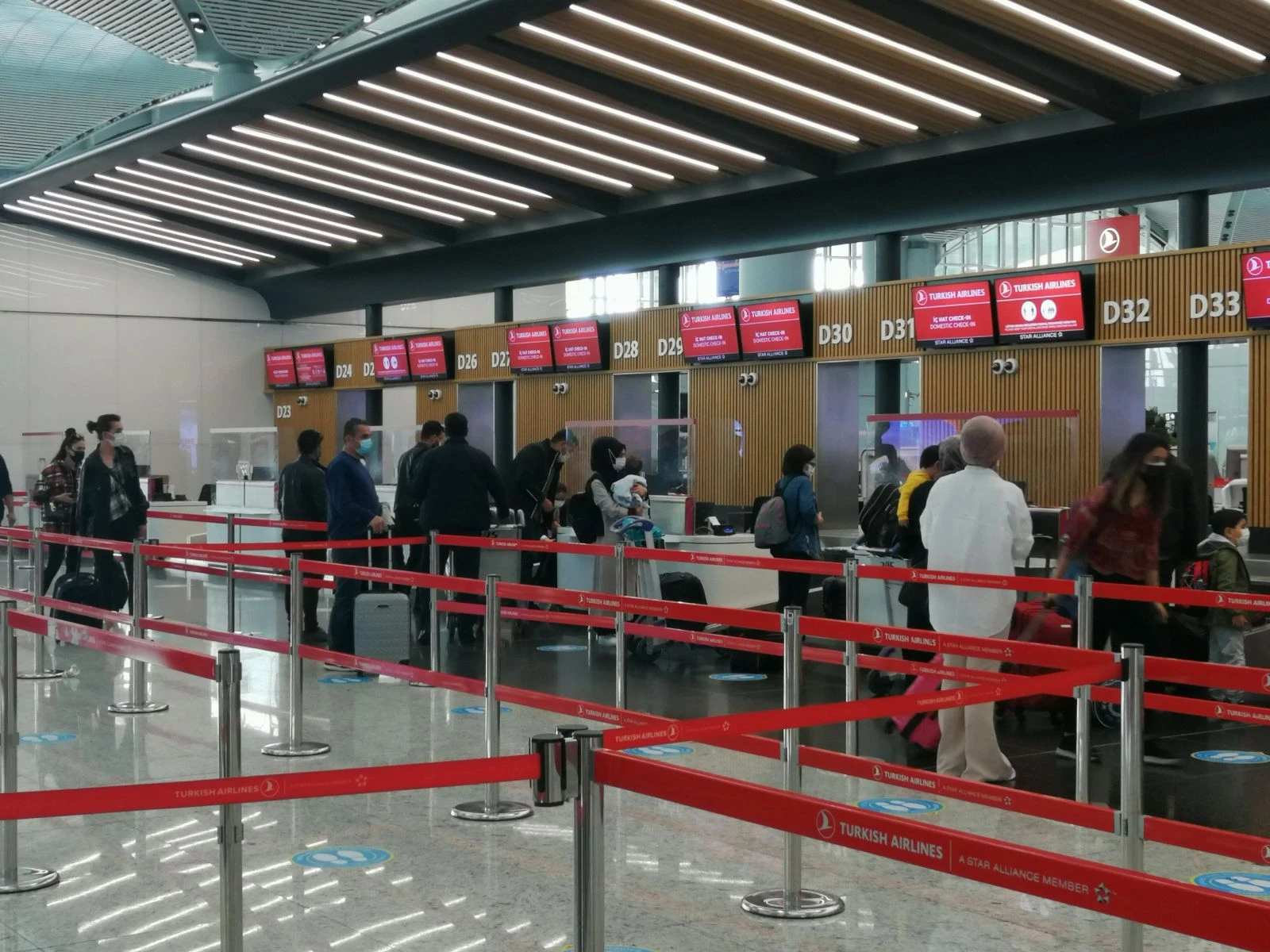 Tam kapanma öncesi İstanbul’dan kaçış başladı