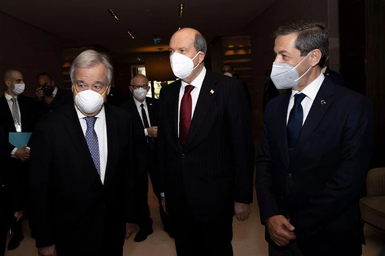 Cenevre'de Kıbrıs zirvesi