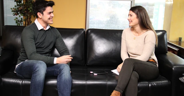 20 yaşında kitap yazdı, Hollywood peşine düştü