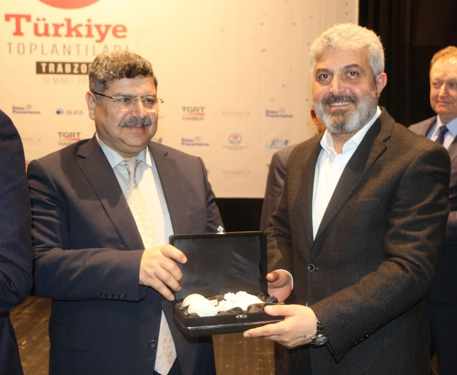 Türkiye Gazetesi yazarları Trabzon’da okuyucularıyla buluştu