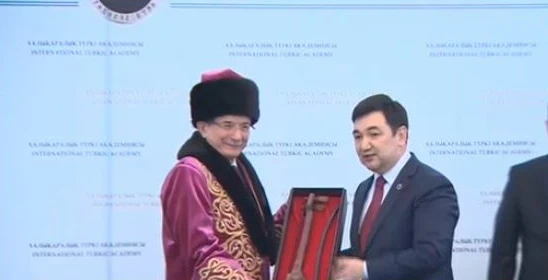 Davutoğlu, 'İpek Yolu yeniden açılacak'