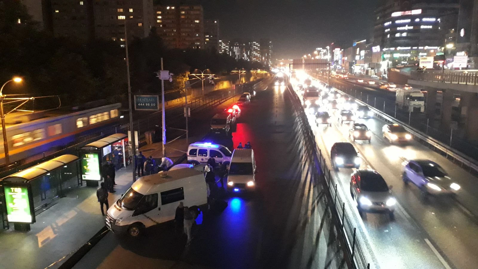 Şirinevler'de dehşet olay arabanın içinde öldürüldü