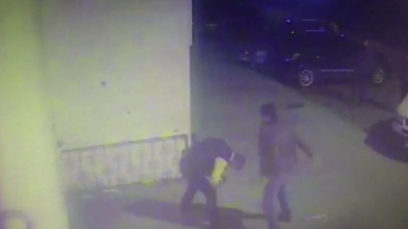 Arkadaşını bıçaklayarak öldürdü