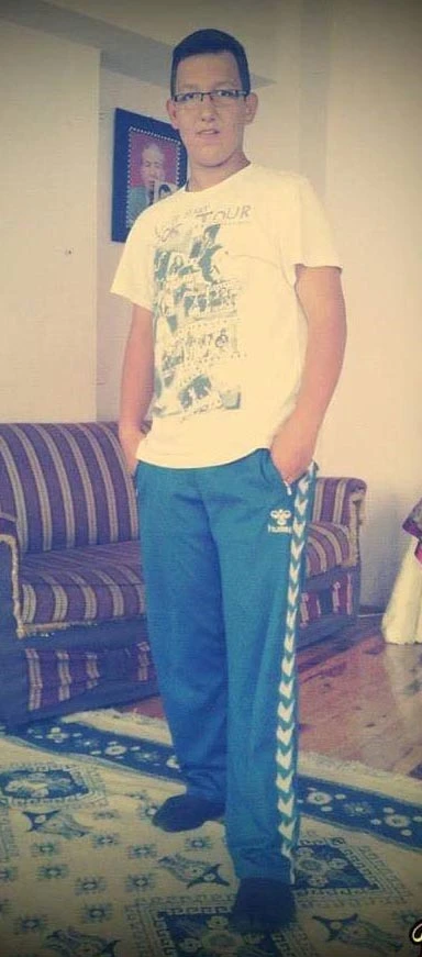 Tekstil işçisi, evde intihar etti