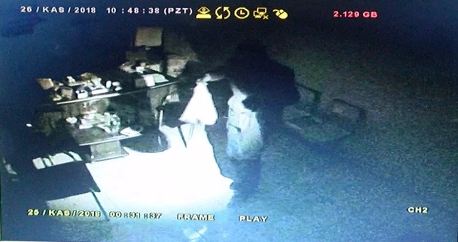 Şanlıurfa’da 300 bin liralık soygun kamerada