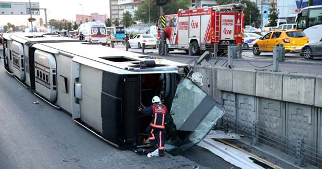 İstanbul'da metrobüs dehşeti