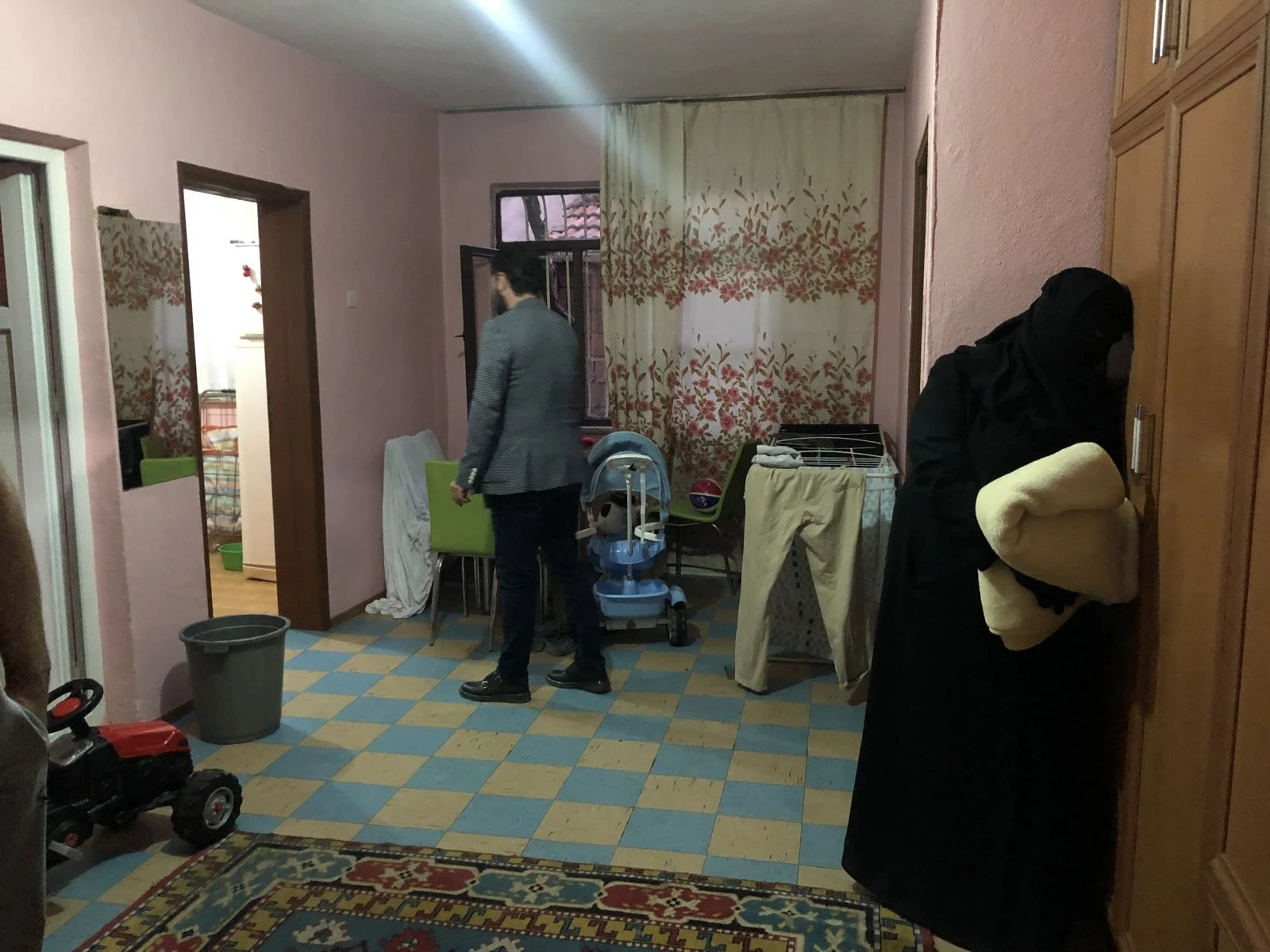 Bir kova suda boğuldu