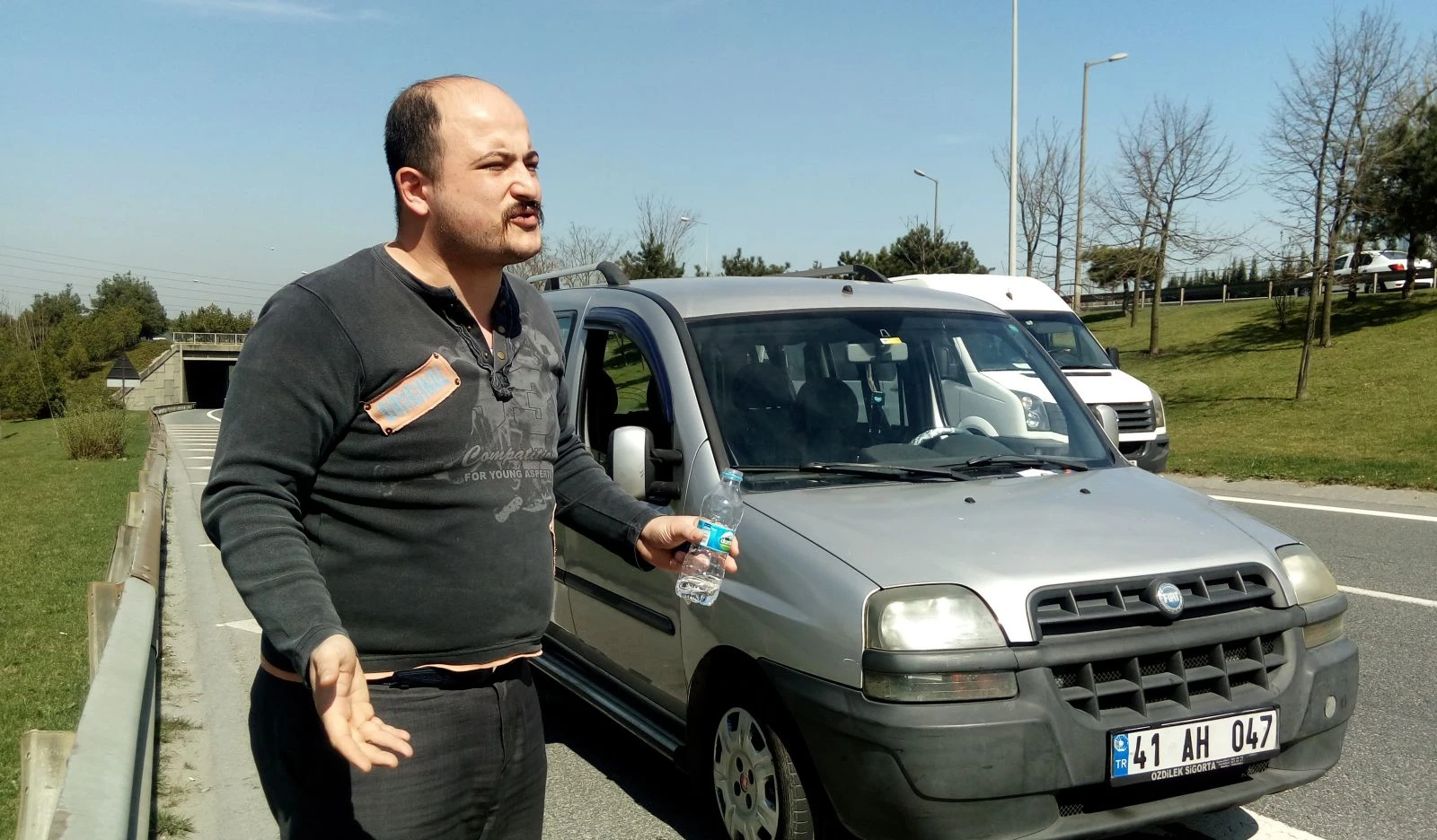 Yardım etmek isterken canını zor kurtardı