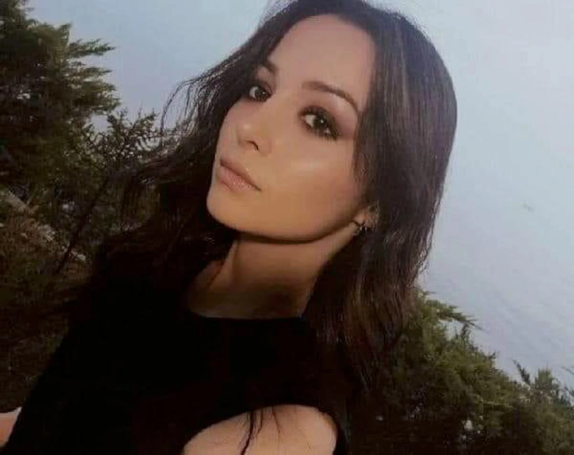 Bıçaklı saldırıya uğrayan üniversite öğrencisi hayatını kaybetti