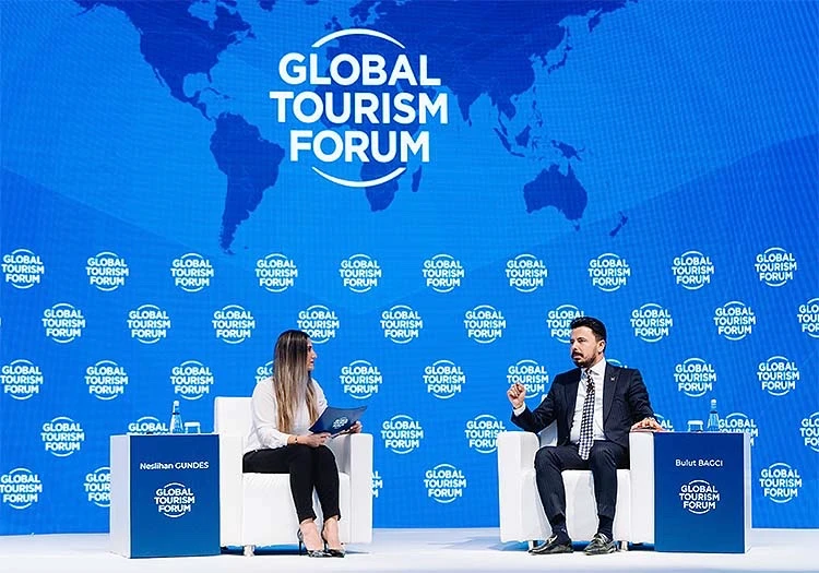 Dünya turizmi 2020'yi 3 trilyon dolarlık kayıpla kapatıyor