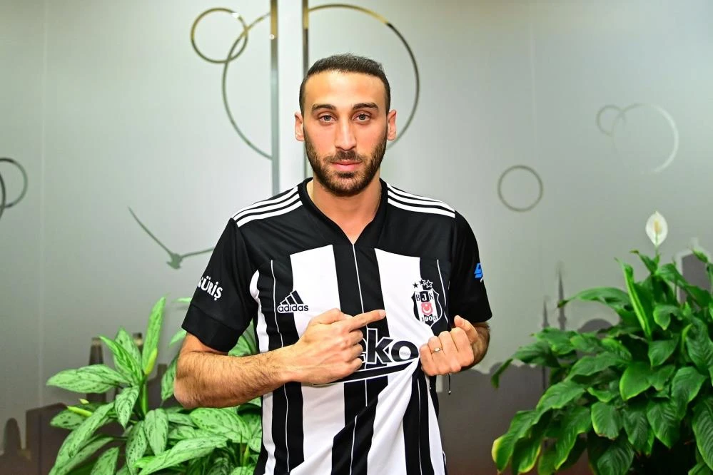 Beşiktaş transferi 2 isimle kapattı
