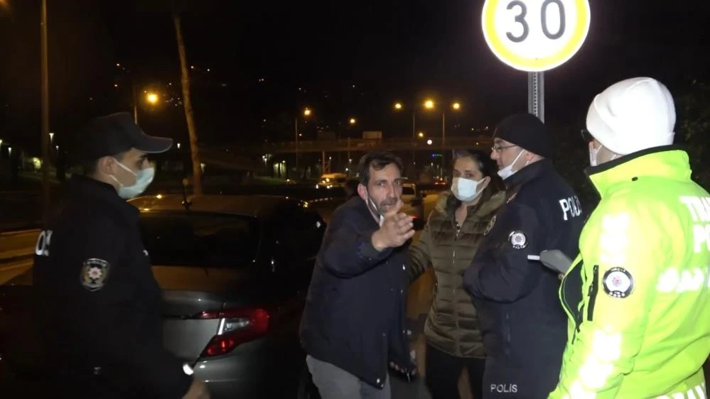 Kısıtlamada alkollü sürücünün tavırları pes dedirtti