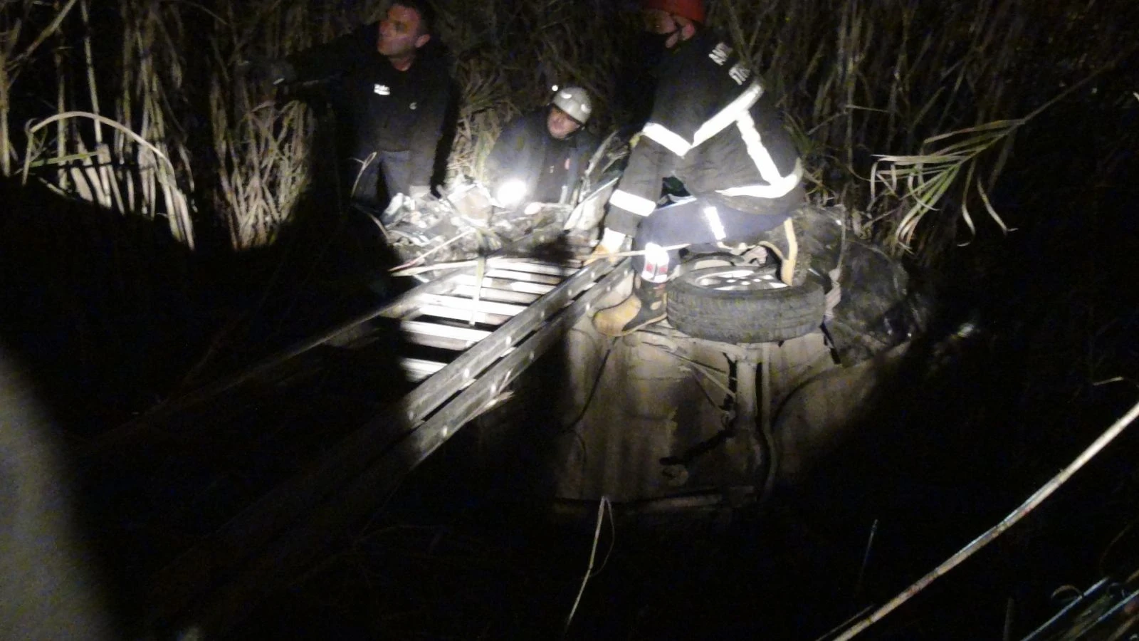 Tanıştıkları günün yıl dönümünde birlikte öldüler