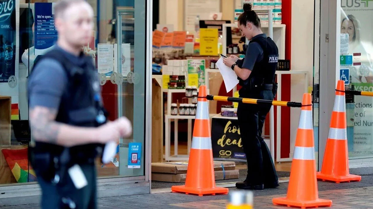 Bir günde 10 doz Covid-19 aşısı yaptırdı: Yetkililerden çarpıcı açıklama