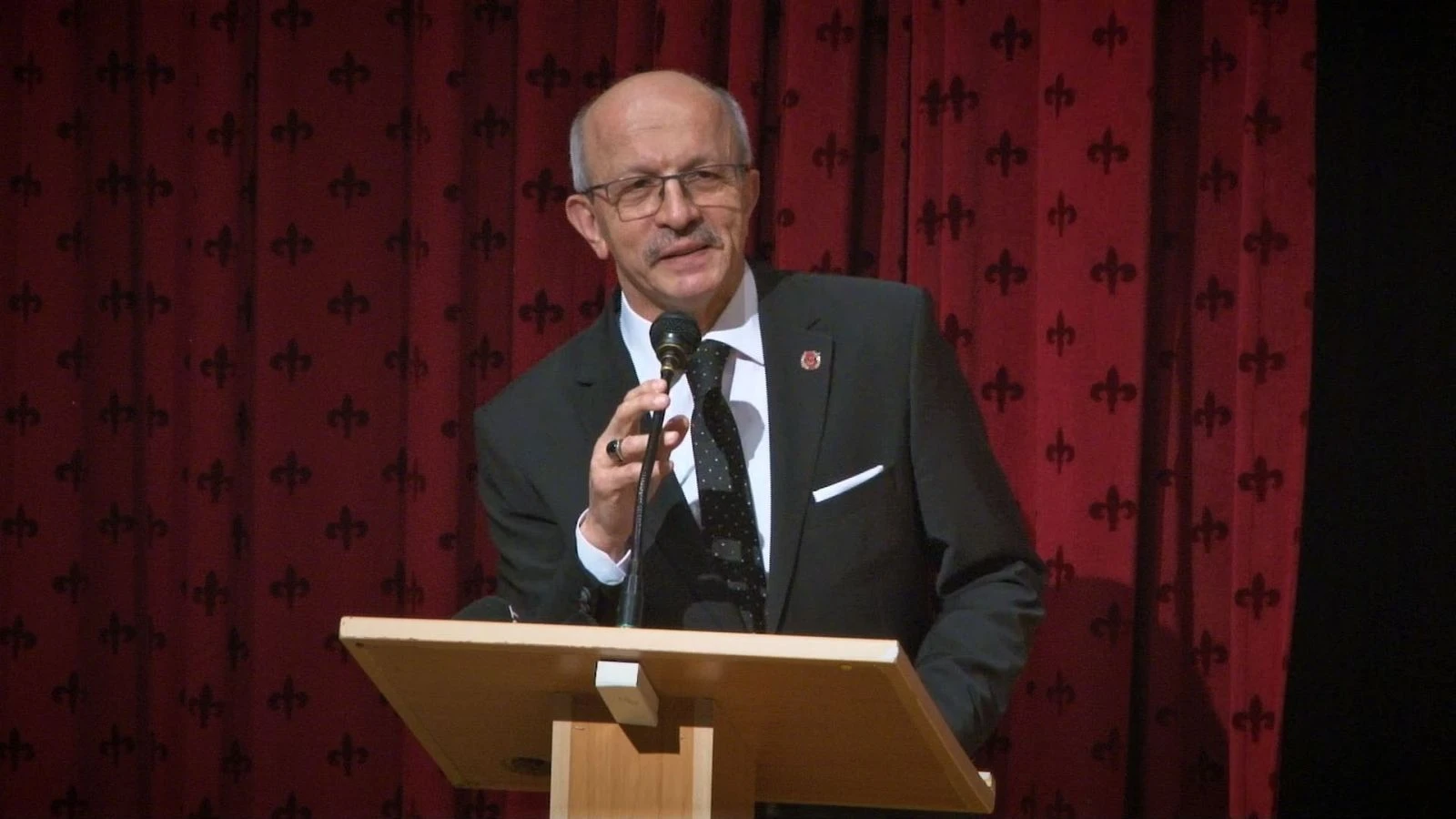 Türk İslam Ülküsü’nün mimarı Seyyid Ahmet Arvasi, vefatının 31. yılında anıldı