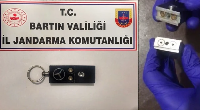 Suikast silahıyla oğlunu göğsünden vurdu