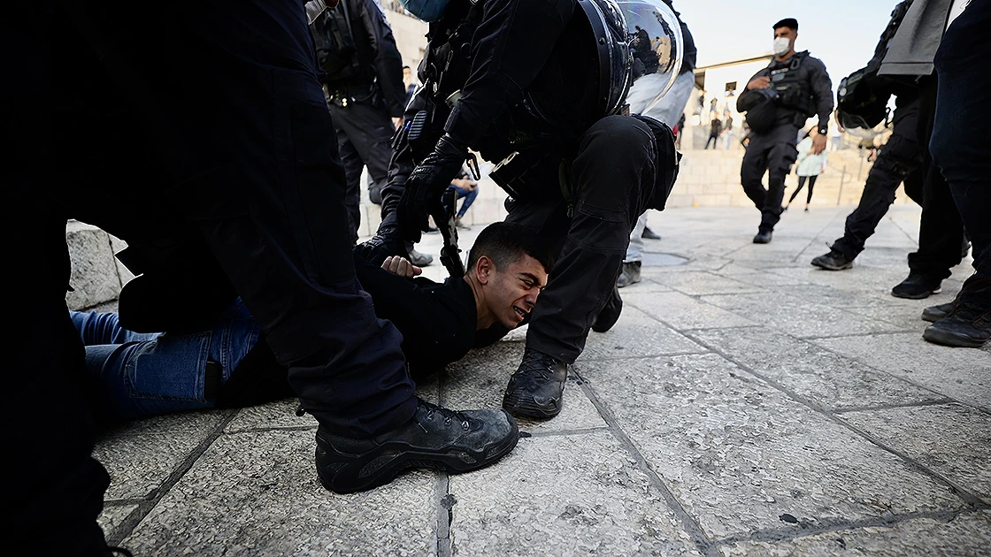 İsrailli aşırı sağcı milletvekilleri Şam Kapısı'nı basıp Filistinlileri tehdit ettiler