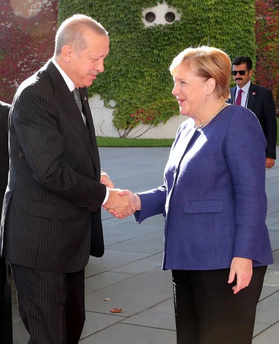 Cumhurbaşkanı Erdoğan ve Almanya Başbakanı Merkel, Almanya'da kahvaltıda buluştu