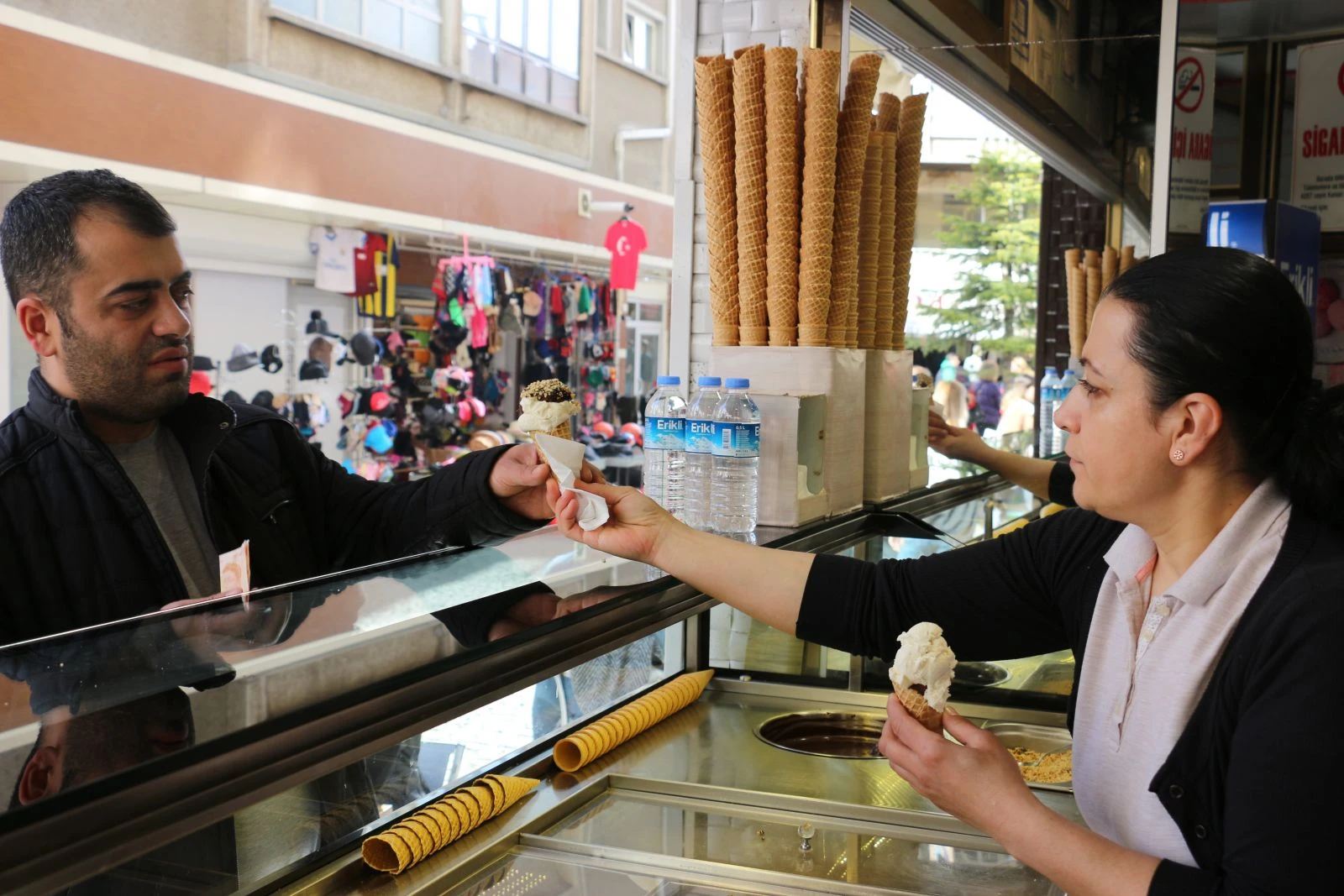 Dondurmalar tezgaha indi