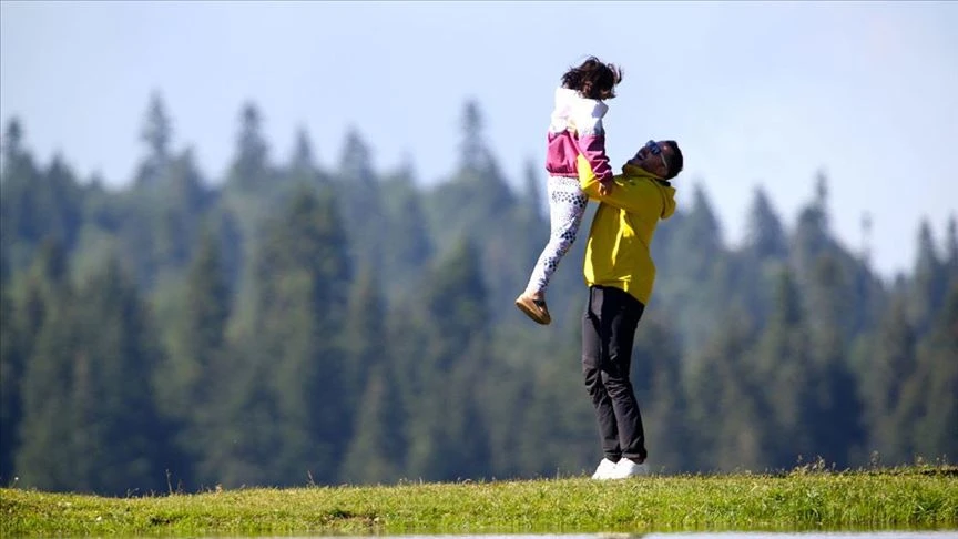 Düzce yaylaları doğaseverleri cezbediyor