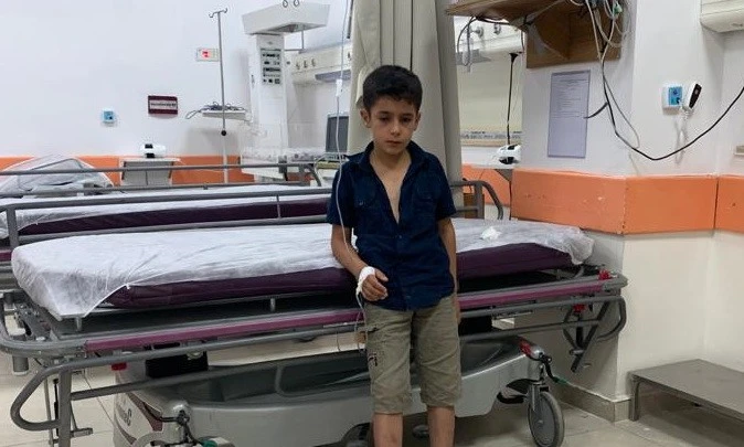 Madeni para yutan çocuk ölümden döndü